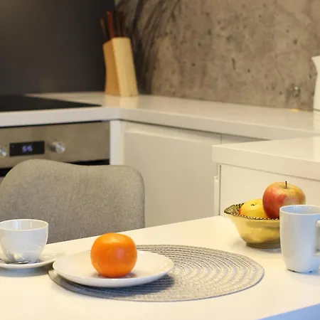Viva Lila Apartment, Free Parking, Close To Vistula River - By Homelike Krakow-3